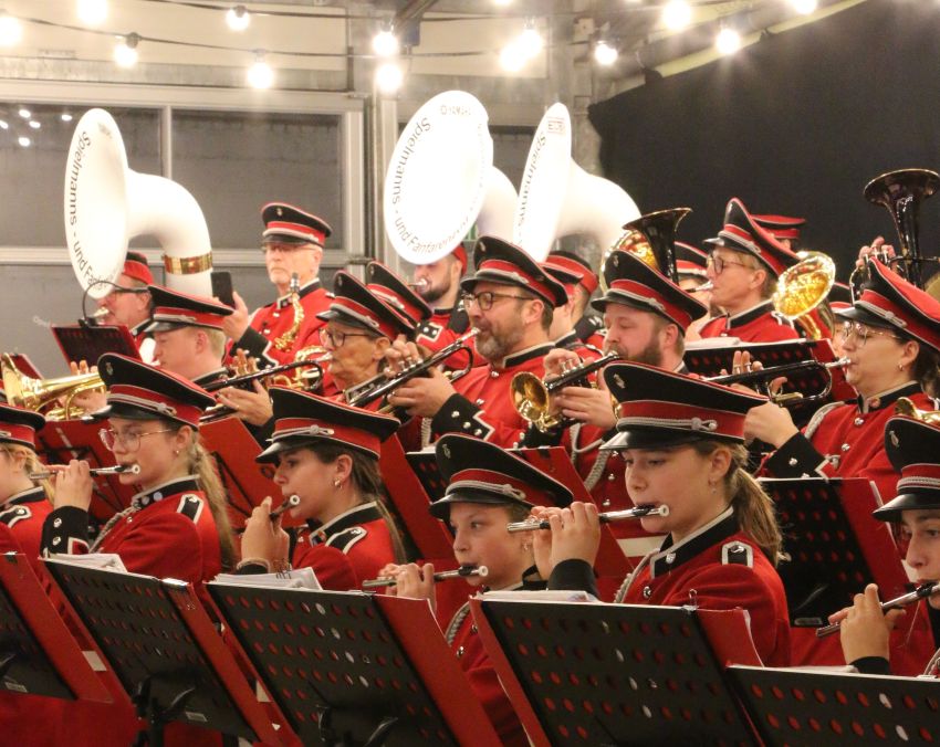 Der Spielmanns- und Fanfarenzug bei einem Konzert
